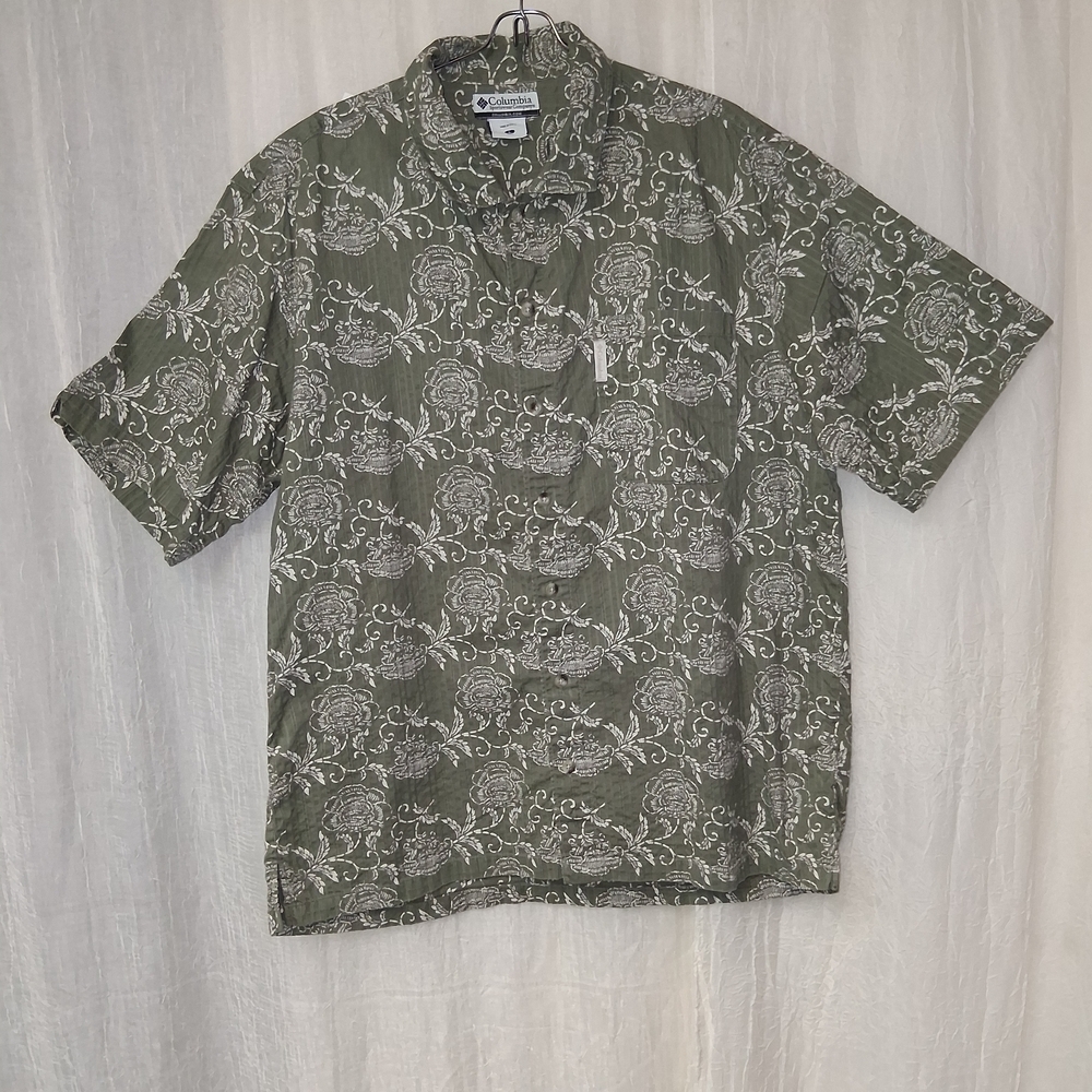 Columbia Reyn Spooner Green and White Patterned Men's Shirt Size L